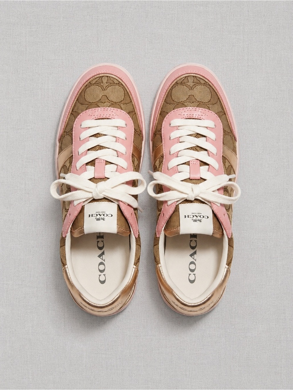 Coach C142 Runner sneakers in Signature Jacquard / Khaki-Petal (pink) (FG3490)